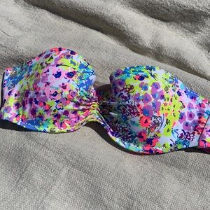 Victoria’s Secret- Bikini top- 34bB